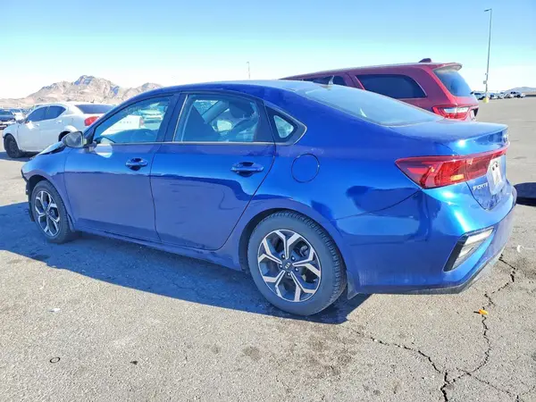 3KPF24AD0ME288645 2021 KIA FORTE - Image 2