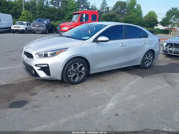3KPF24AD0ME290833 2021 KIA FORTE - Image 2