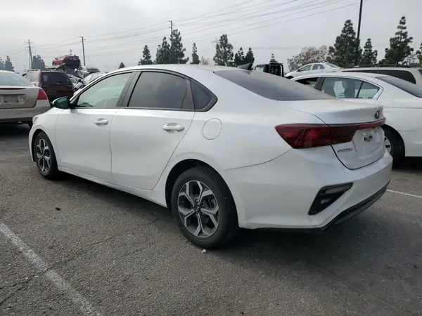 3KPF24AD0ME297944 2021 KIA FORTE - Image 2