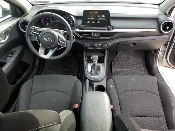 3KPF24AD0ME300602 2021 KIA FORTE - Image 8