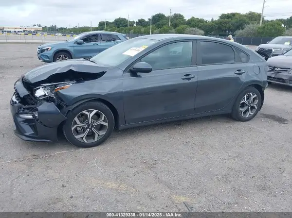 3KPF24AD0ME312622 2021 KIA FORTE - Image 2