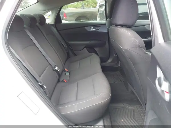 3KPF24AD0ME316363 2021 KIA FORTE - Image 8
