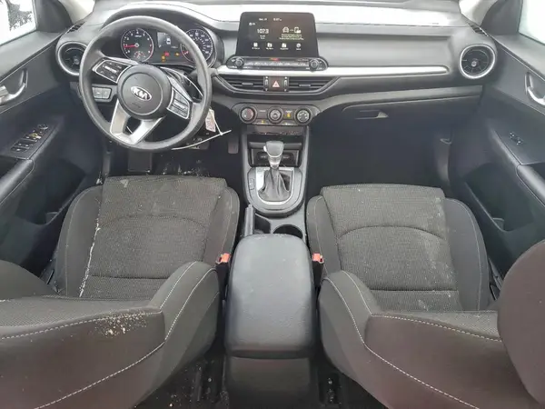 3KPF24AD0ME317321 2021 KIA FORTE - Image 8