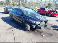 3KPF24AD0ME318064 2021 KIA FORTE
