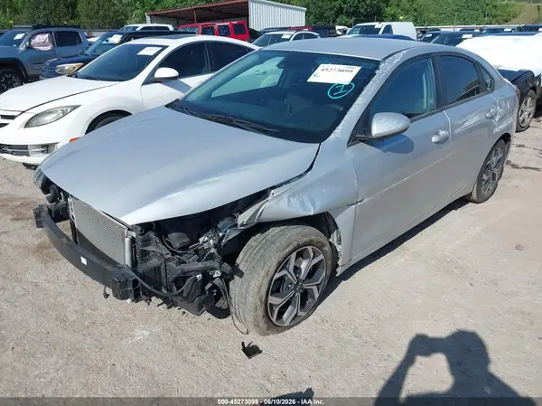 3KPF24AD0ME319747 2021 KIA FORTE - Image 2