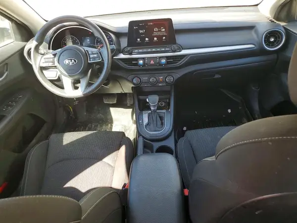 3KPF24AD0ME323197 2021 KIA FORTE - Image 8