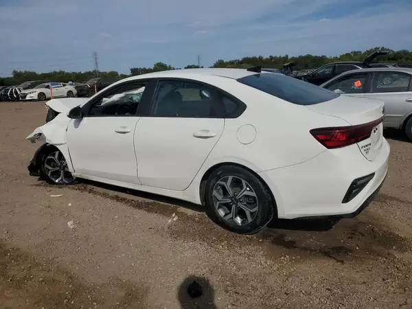 3KPF24AD0ME325340 2021 KIA FORTE - Image 2
