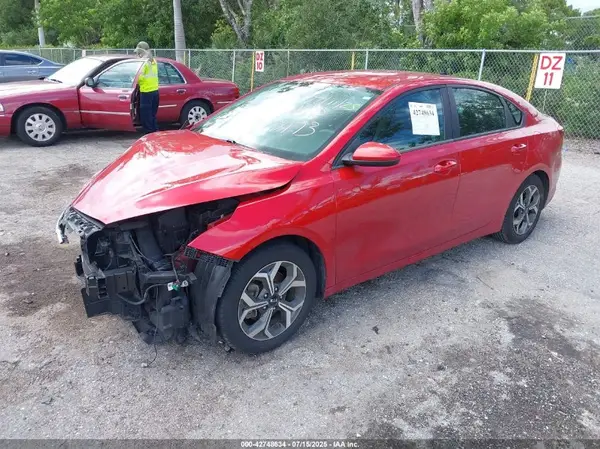 3KPF24AD0ME330473 2021 KIA FORTE - Image 2