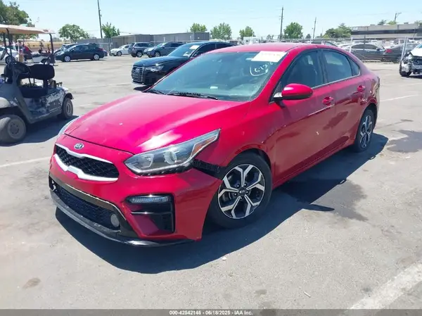 3KPF24AD0ME330652 2021 KIA FORTE - Image 2