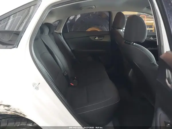 3KPF24AD0ME332496 2021 KIA FORTE - Image 8