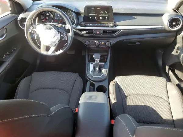 3KPF24AD0ME337827 2021 KIA FORTE - Image 8