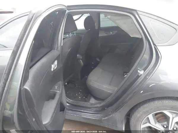 3KPF24AD0ME340212 2021 KIA FORTE - Image 8