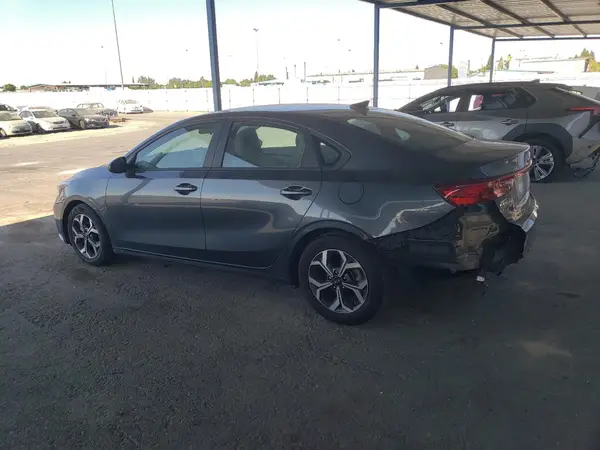 3KPF24AD0ME342090 2021 KIA FORTE - Image 2