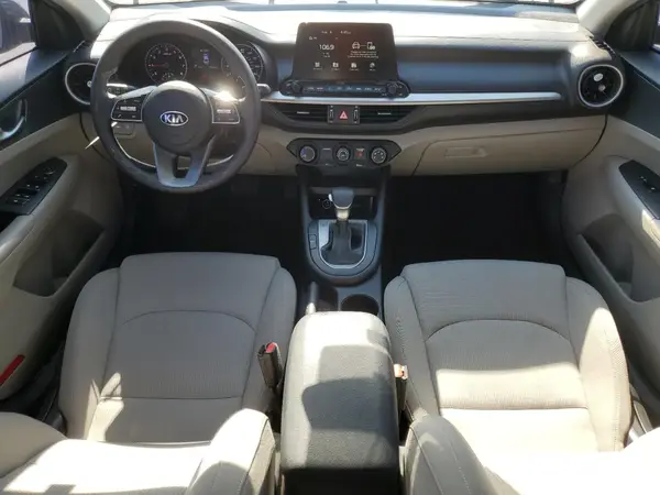 3KPF24AD0ME345099 2021 KIA FORTE - Image 8