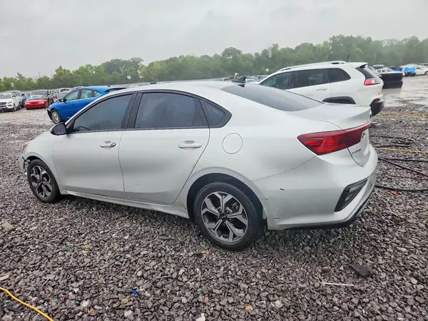 3KPF24AD0ME345457 2021 KIA FORTE - Image 2