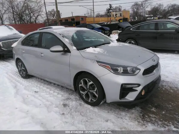 3KPF24AD0ME348407 2021 KIA FORTE - Image 1