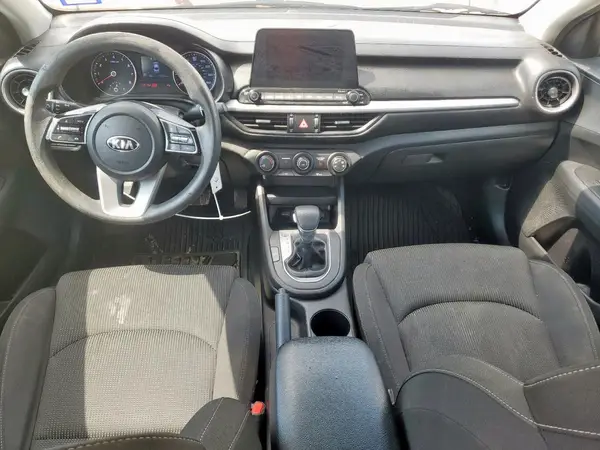 3KPF24AD0ME348567 2021 KIA FORTE - Image 8