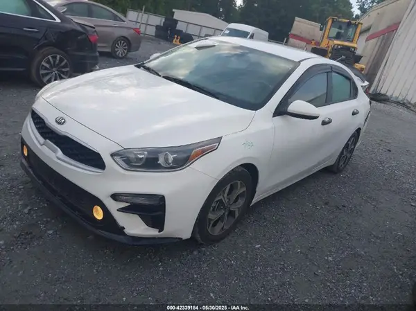 3KPF24AD0ME349220 2021 KIA FORTE - Image 2