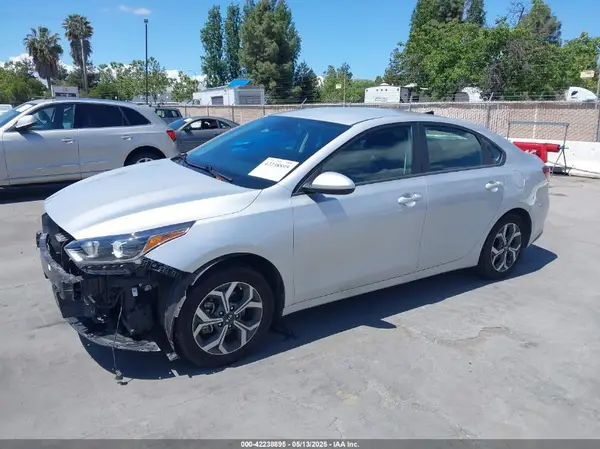 3KPF24AD0ME349234 2021 KIA FORTE - Image 2