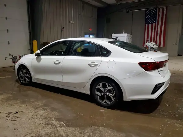 3KPF24AD0ME349363 2021 KIA FORTE - Image 2