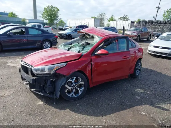 3KPF24AD0ME351212 2021 KIA FORTE - Image 2
