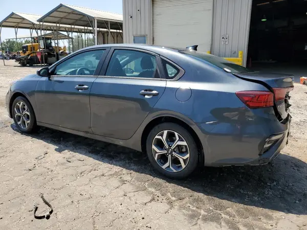 3KPF24AD0ME352392 2021 KIA FORTE - Image 2