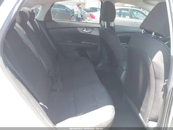 3KPF24AD0ME354725 2021 KIA FORTE - Image 8