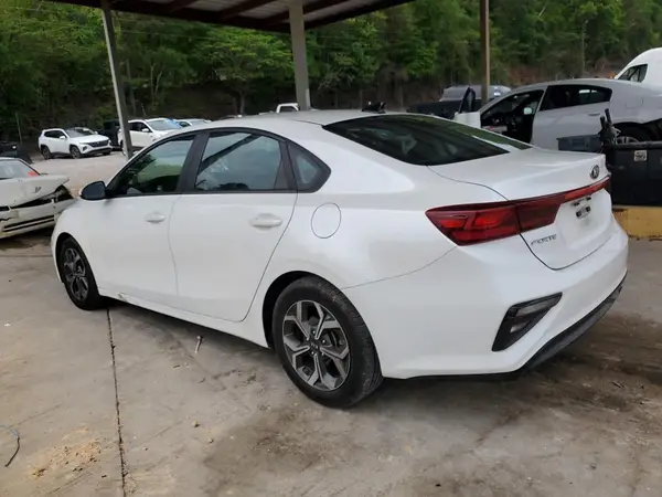 3KPF24AD0ME358063 2021 KIA FORTE - Image 2