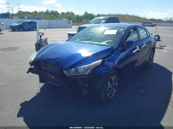 3KPF24AD0ME360279 2021 KIA FORTE - Image 2