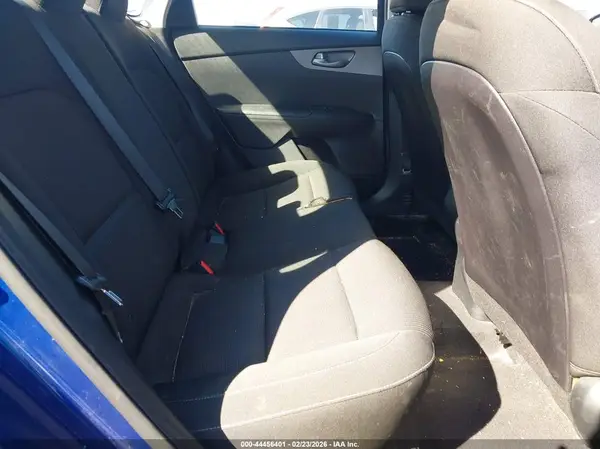 3KPF24AD0ME360279 2021 KIA FORTE - Image 8