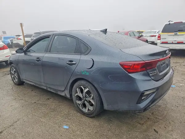 3KPF24AD0ME360864 2021 KIA FORTE - Image 2