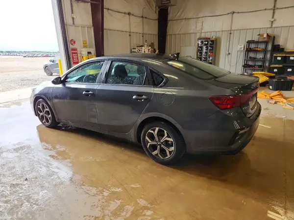 3KPF24AD0ME362677 2021 KIA FORTE - Image 2