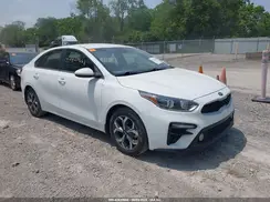 3KPF24AD0ME364882 2021 KIA FORTE