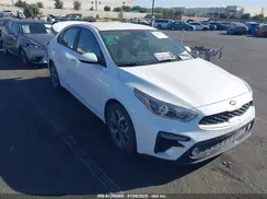 3KPF24AD0ME368835 2021 KIA FORTE