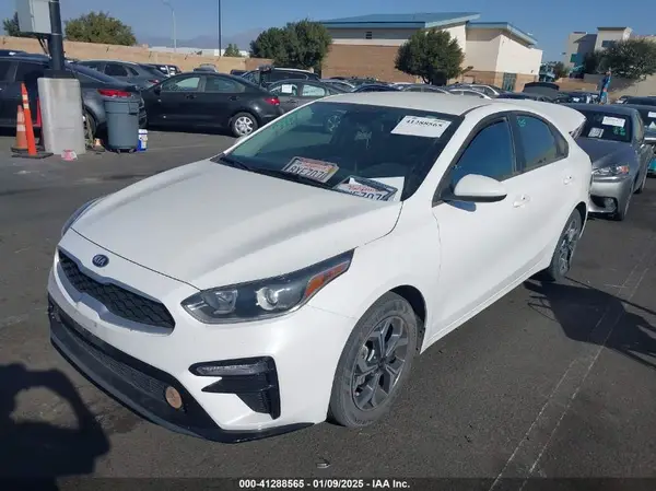 3KPF24AD0ME368835 2021 KIA FORTE - Image 2