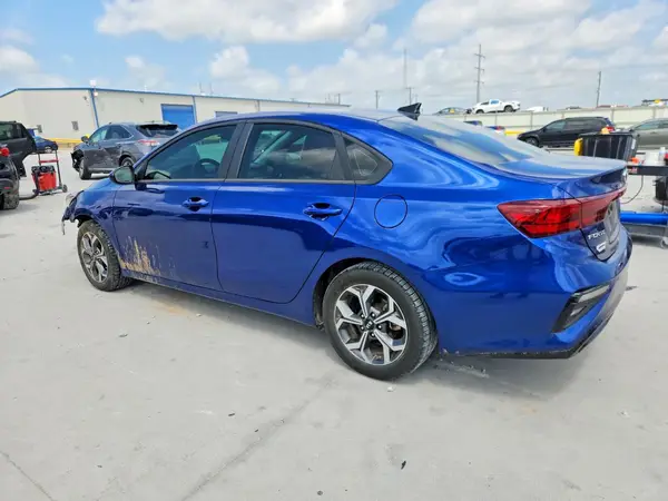3KPF24AD0ME370195 2021 KIA FORTE - Image 2