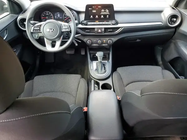 3KPF24AD0ME370455 2021 KIA FORTE - Image 8