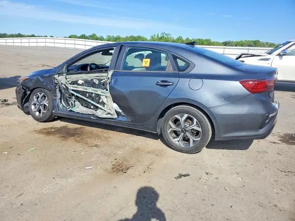3KPF24AD0ME373467 2021 KIA FORTE - Image 2