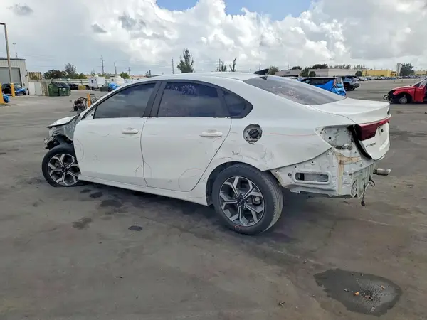 3KPF24AD0ME382573 2021 KIA FORTE - Image 2