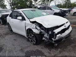 3KPF24AD0ME383044 2021 KIA FORTE