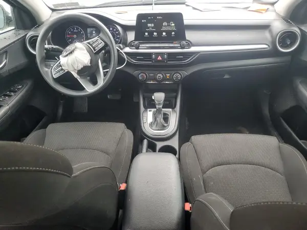 3KPF24AD0ME386140 2021 KIA FORTE - Image 8