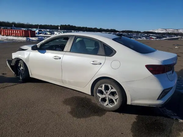 3KPF24AD0ME388390 2021 KIA FORTE - Image 2