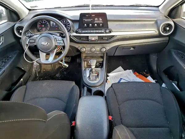 3KPF24AD0ME389085 2021 KIA FORTE - Image 8