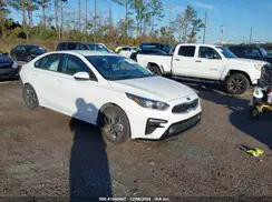 3KPF24AD0ME389619 2021 KIA FORTE