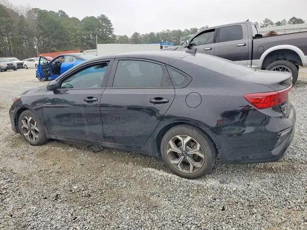 3KPF24AD0ME389829 2021 KIA FORTE - Image 2
