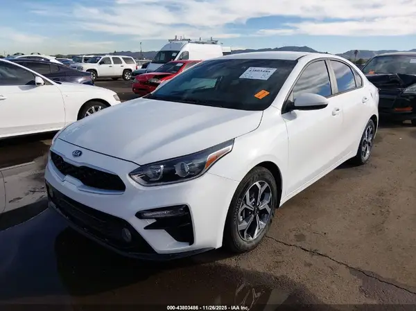 3KPF24AD0ME391872 2021 KIA FORTE - Image 2