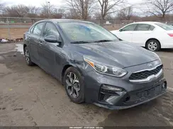 3KPF24AD0ME393069 2021 KIA FORTE