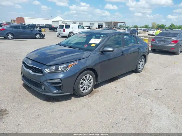 3KPF24AD0ME394643 2021 KIA FORTE - Image 2
