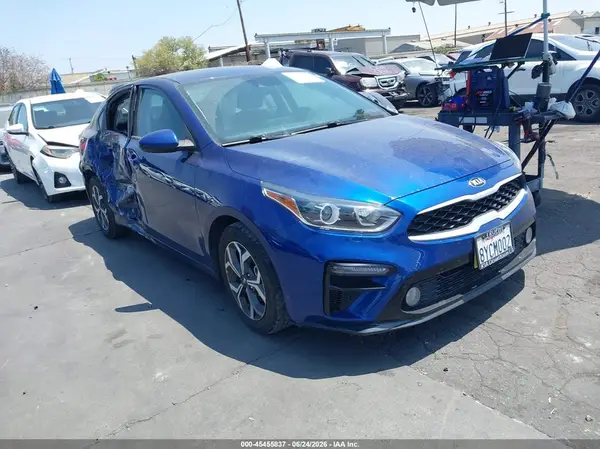 3KPF24AD0ME401624 2021 KIA FORTE - Image 1