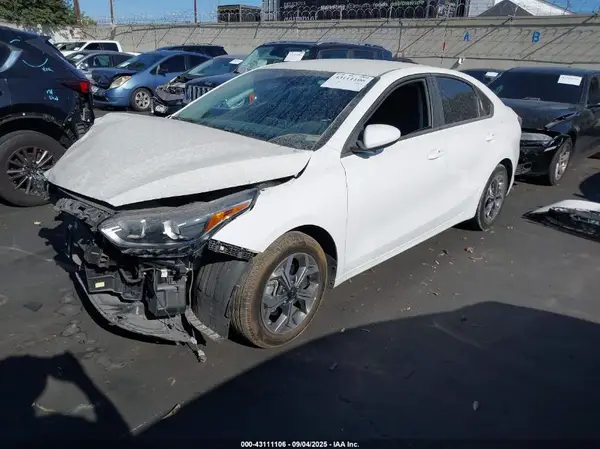 3KPF24AD0ME402580 2021 KIA FORTE - Image 2